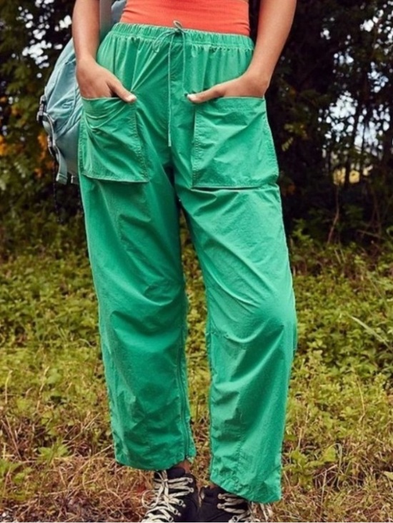 FP Movement by Free People Pants - Free People Movement Fly by Night Lucky Charm Green Cargo Pants Size Small
